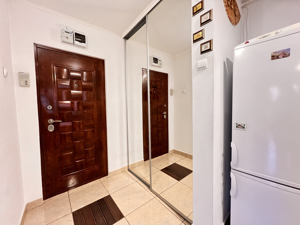 Închiriere apartament 3 camere – Tractorul, Str. Argintului, lângă Penny