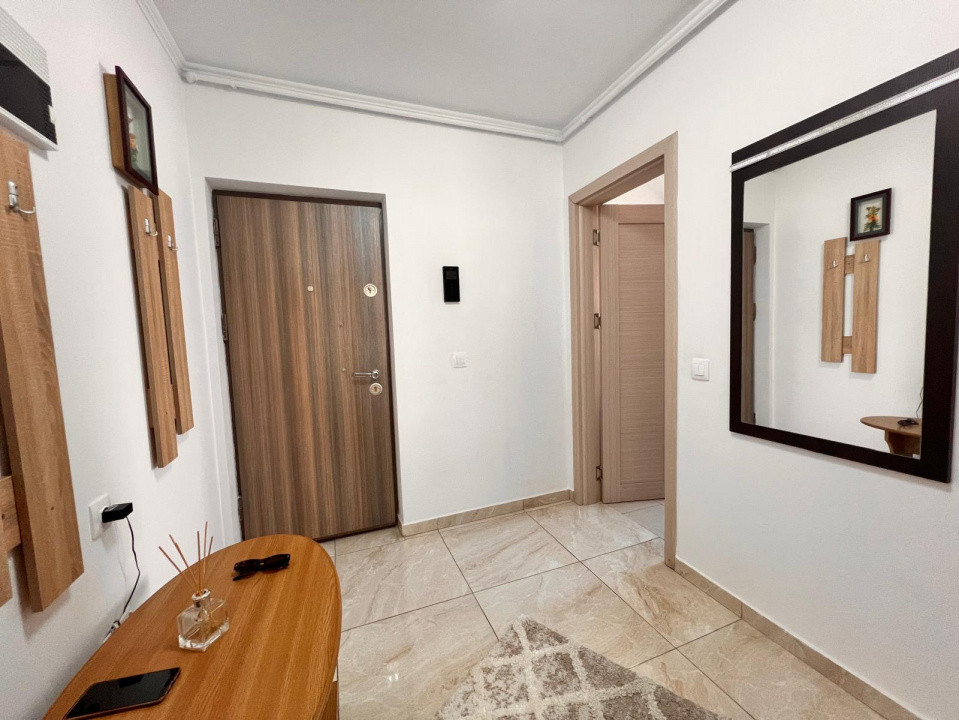Apartament 2 camere decomandate de închiriat – Coresi / Tractorul