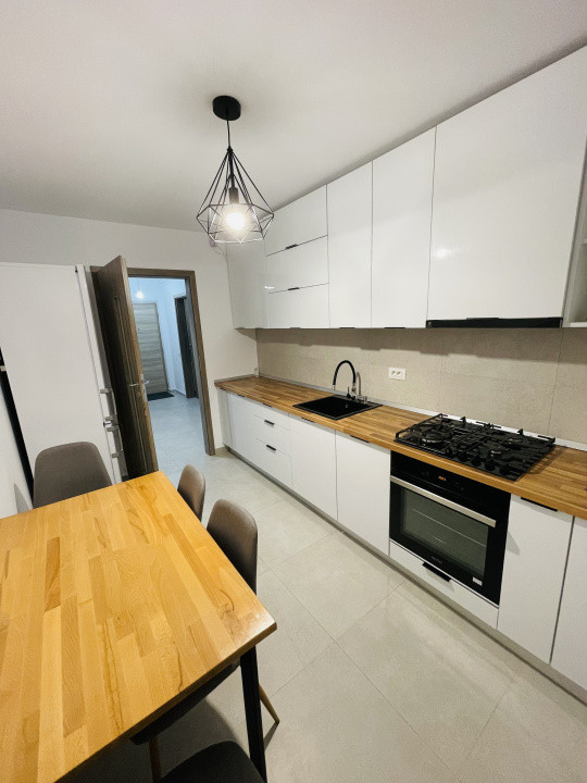 Apartament 2 camere decomandat de închiriat – Urban Coresi