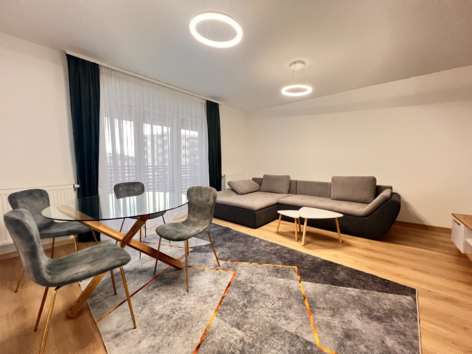 Apartament spatios 2 camere Qualis Coresi 