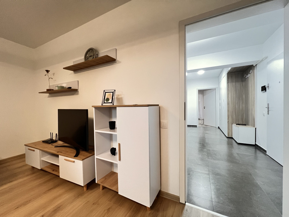Apartament spatios 2 camere Qualis Coresi 