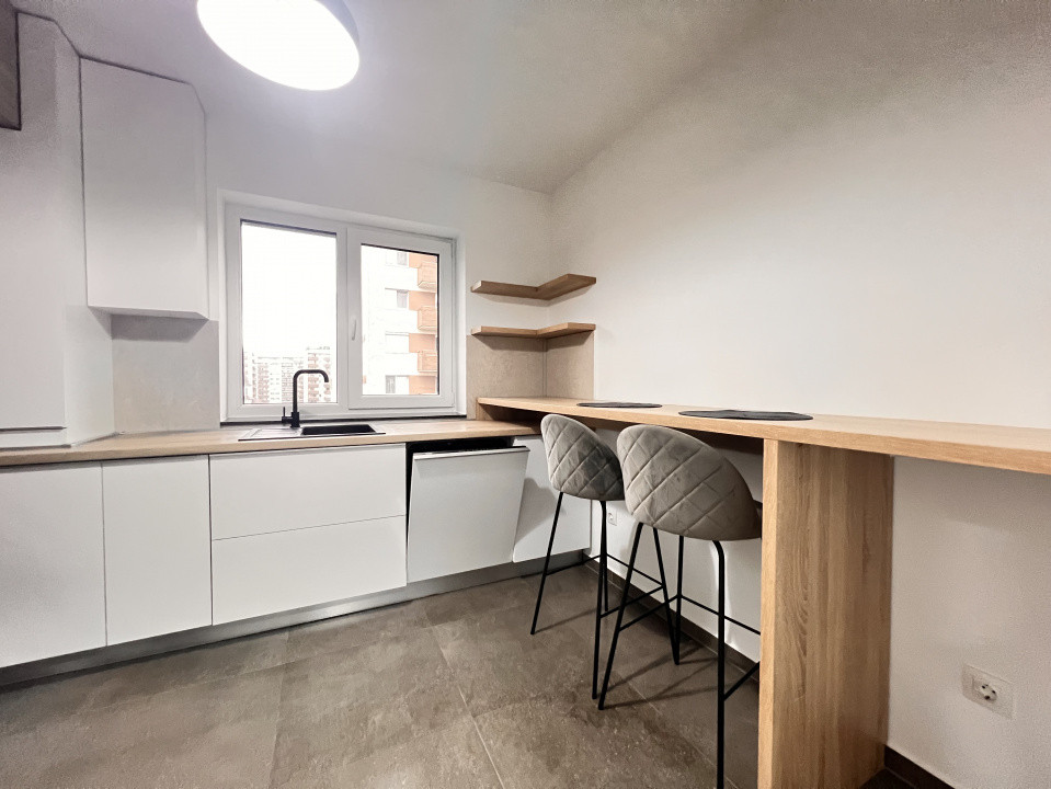 Apartament spatios 2 camere Qualis Coresi 